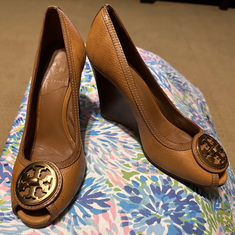 Tory Burch Selma Open-Toe Logo Wedges